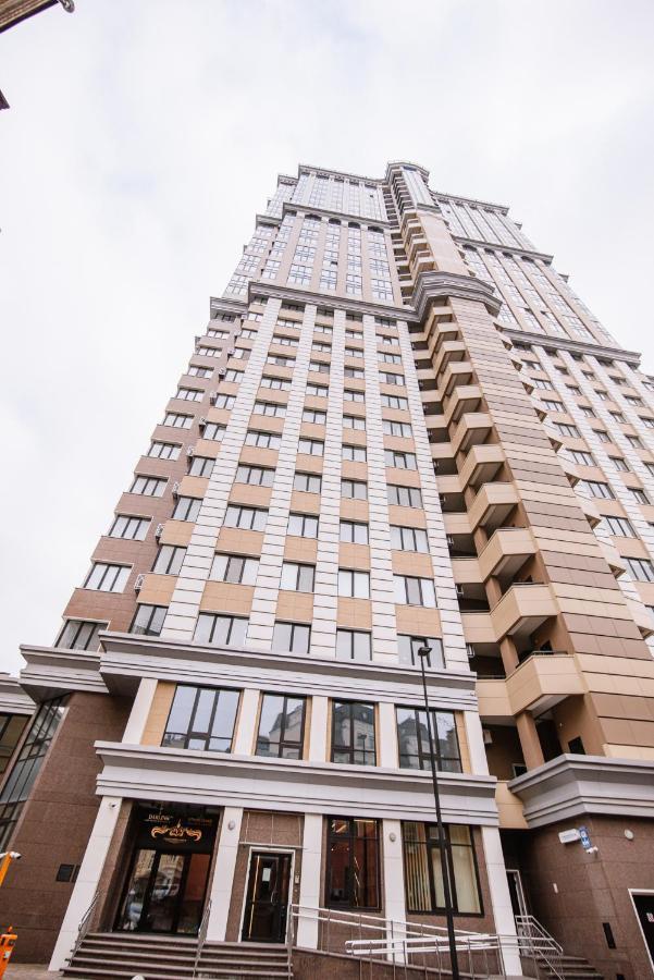 Appartamento Luxury For Business & Pleasure Royal 1 Kiev Esterno foto