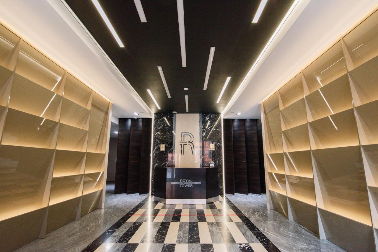 Appartamento Luxury For Business & Pleasure Royal 1 Kiev Esterno foto
